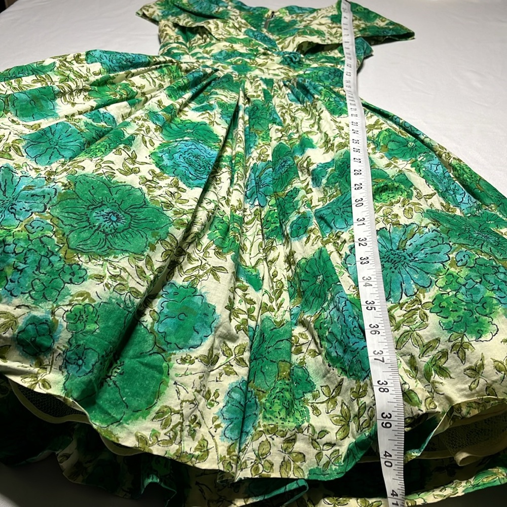 Vintage Dress with Tule Skirt - Picture 4 of 7